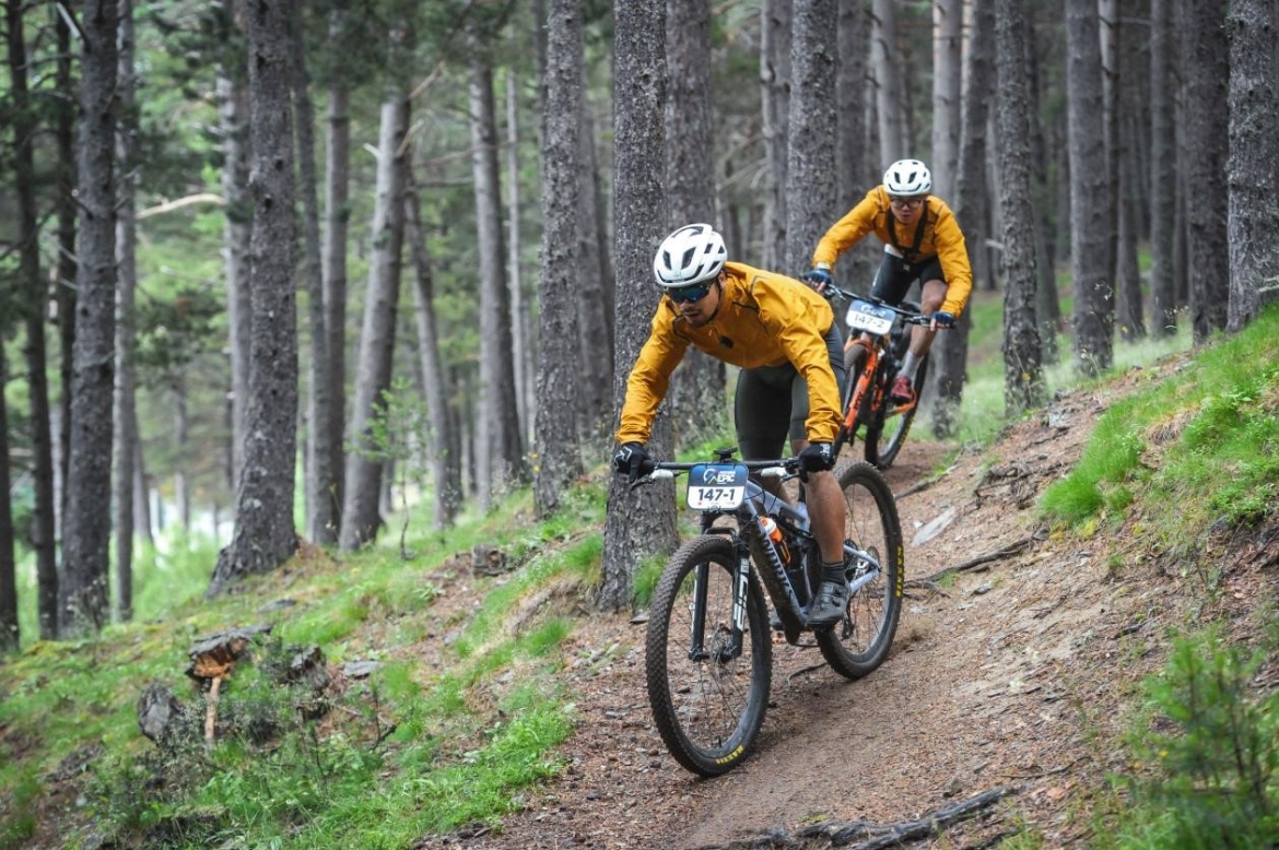 中國(guó)車隊(duì)首戰(zhàn)安道爾Epic山地自行車賽
